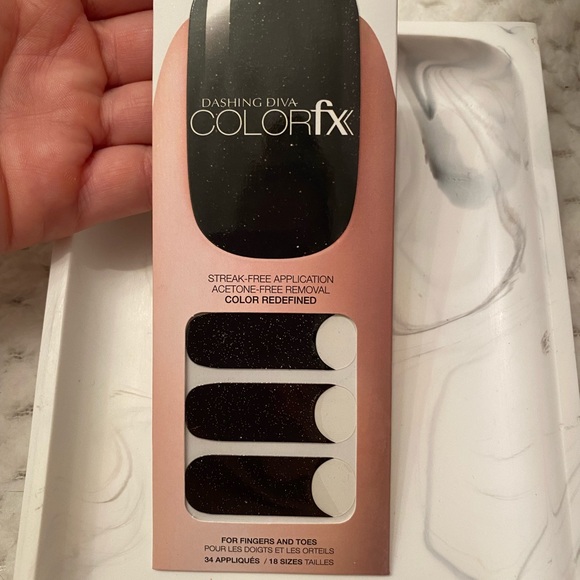 Set of 4 Color FX- dashing diva nail strips stick on - Picture 2 of 9